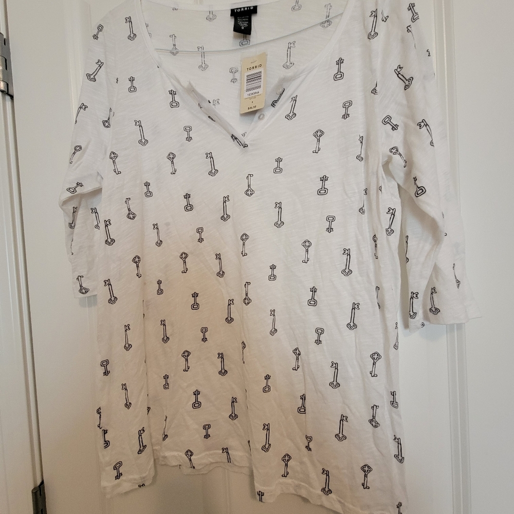 Torrid Size 0 - Picture 3 of 3
